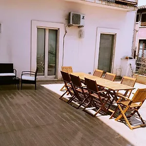 Con Terrazza In Centro Storico Catane