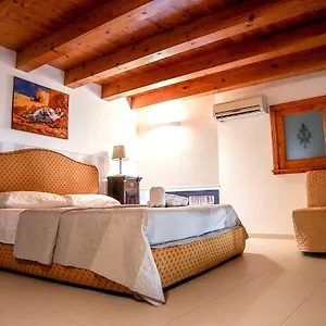 Apartament Mega House, Katania
